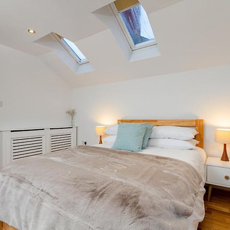 The Coach House, Centrally Located Detached Coach House Cardiff Eksteriør billede