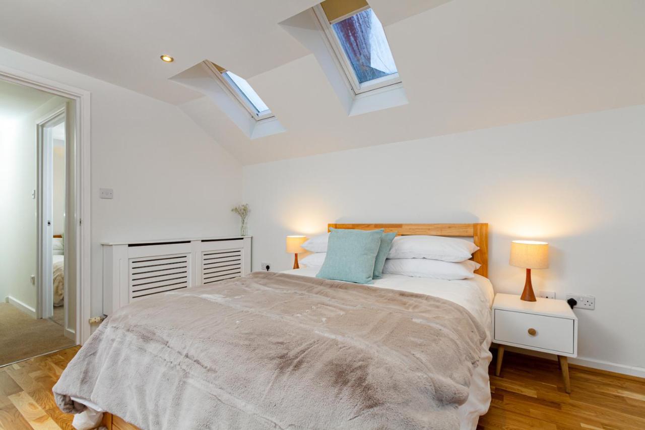 The Coach House, Centrally Located Detached Coach House Cardiff Eksteriør billede